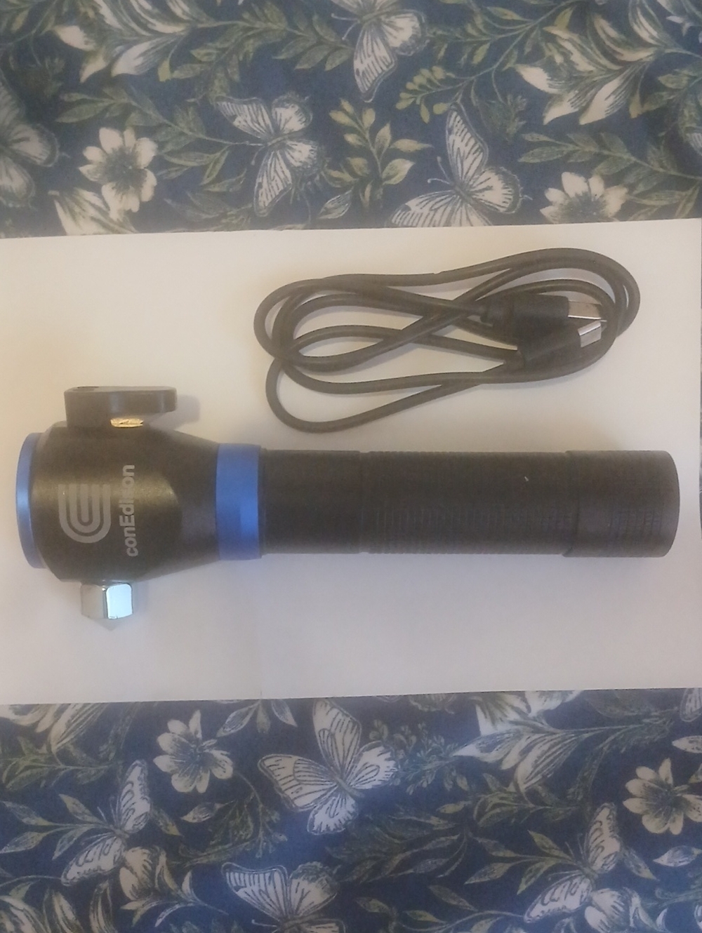 ConEd Rechargable Flashlight - Picture 1 of 9